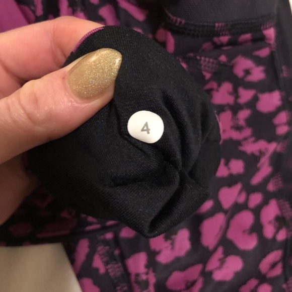 Lululemon drop it like its hot leggings! - Picture 6 of 6